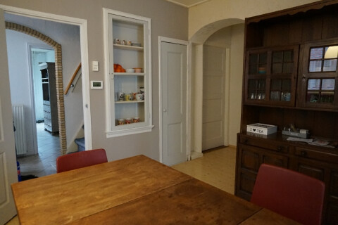 eetkeuken met eettafel